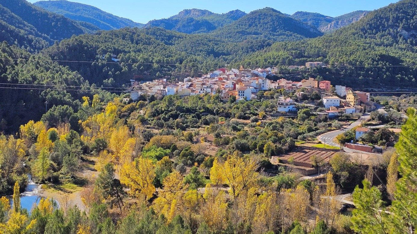 Casco urbano de Cirat y su entorno